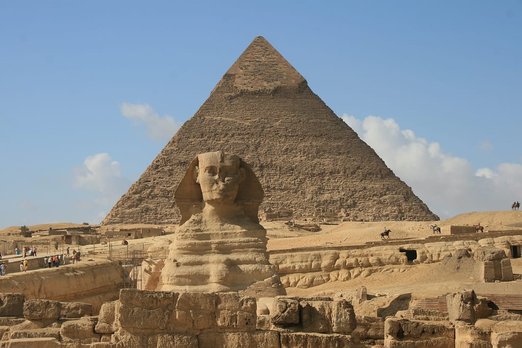 Giza: le Piramidi e la Sfinge