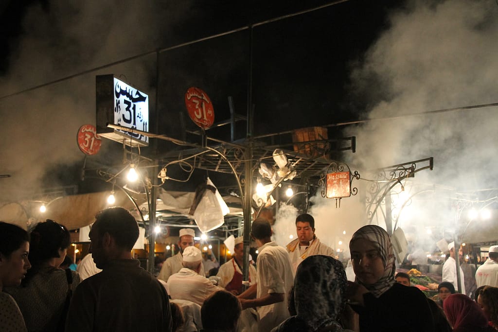 La Trans-Sahariana in viaggio tra Marocco e Western Sahara - Marrakech by night, street food in jamaa el fna
Trans-Saharan Journey between Morocco and Western Sahara - Marrakech by Night, Street Food in Jemaa el-Fna