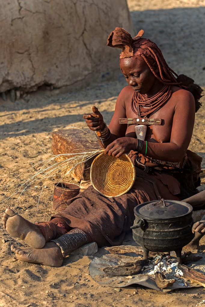 Himba: il popolo rosso della Namibia